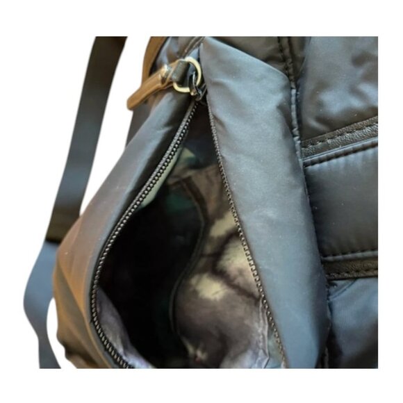 Lululemon black 'Fast in Flight' gym/tote bag - Picture 5 of 12